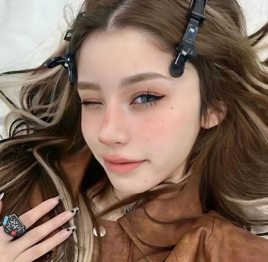 27套礼服